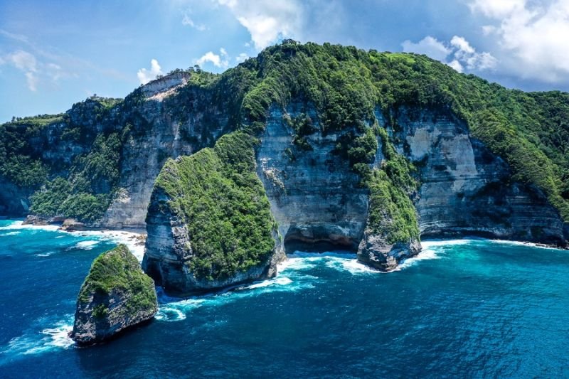 Vịnh đá nhảy Banah Cliff