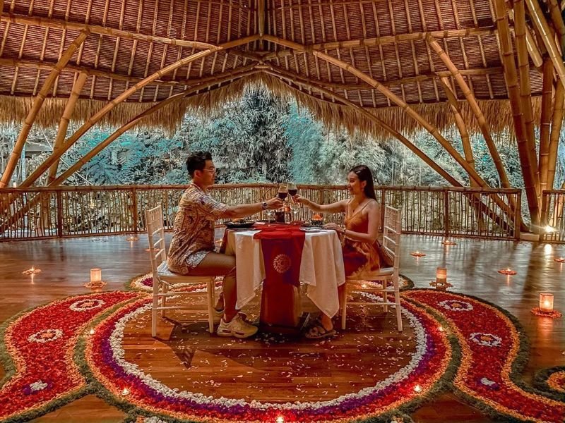 Nhà hàng Deeva tại The Udaya Resorts and Spa