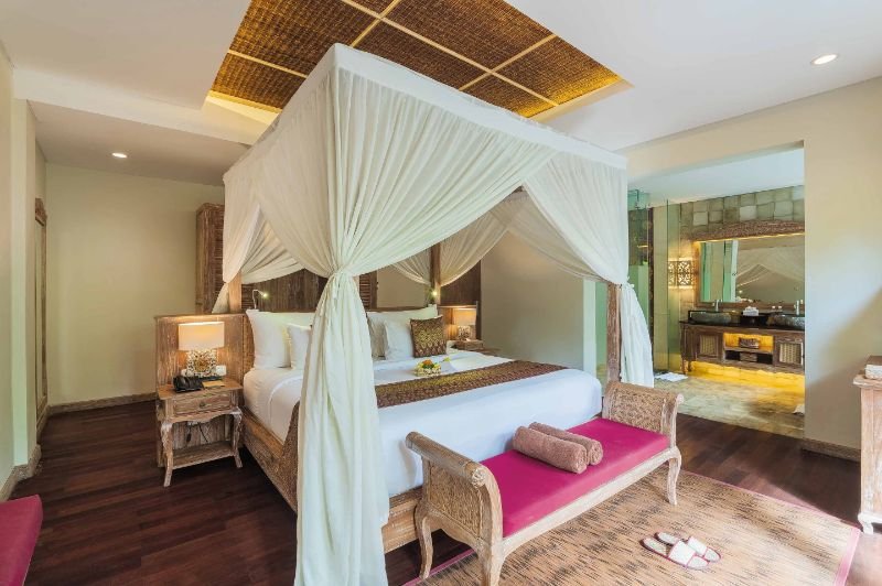 Pool Suite tại The Udaya Resorts and Spa